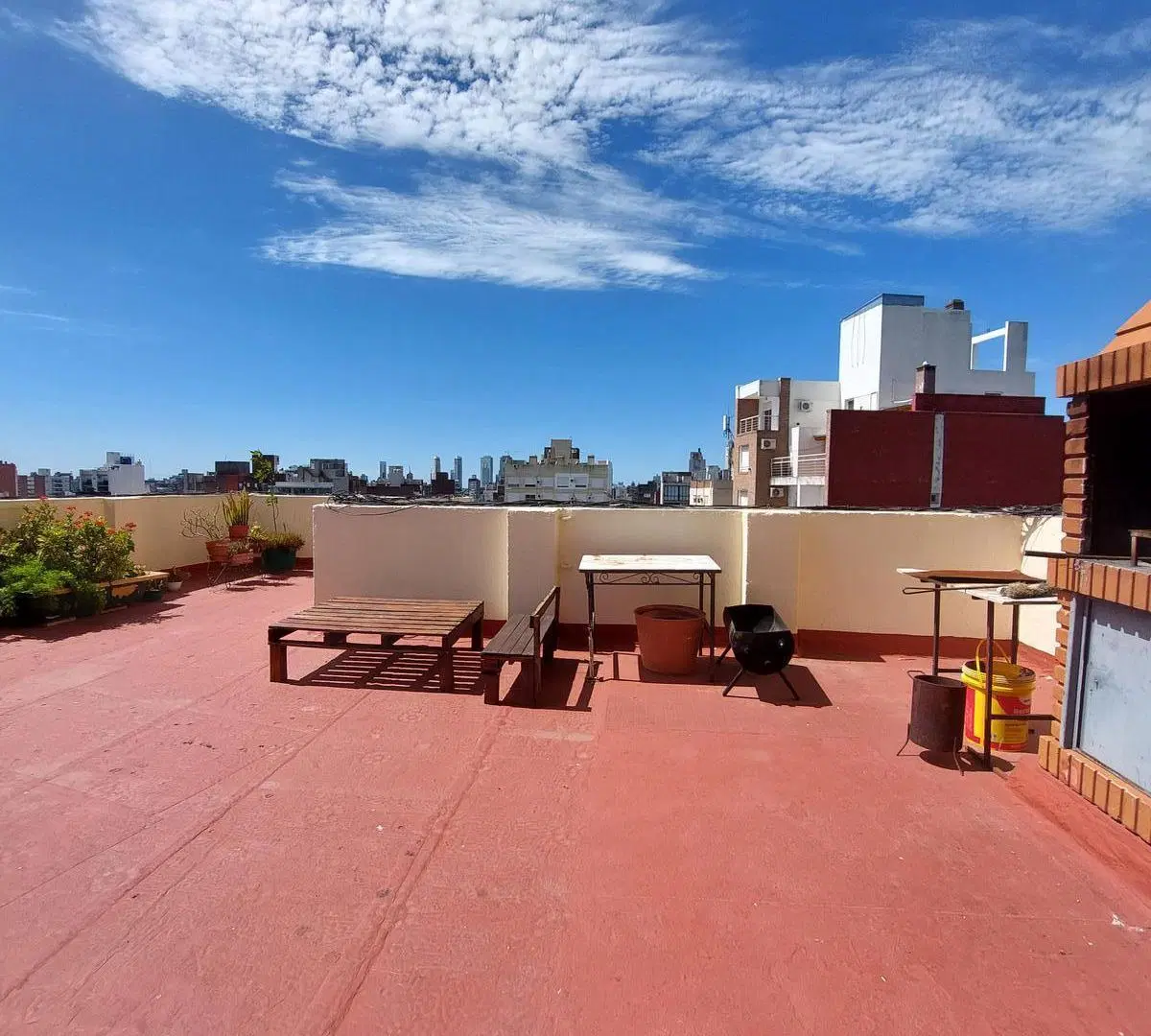 Departamento en alquiler dos dormitorios, terraza comun, parrillero, centro, colegios, facultades 4