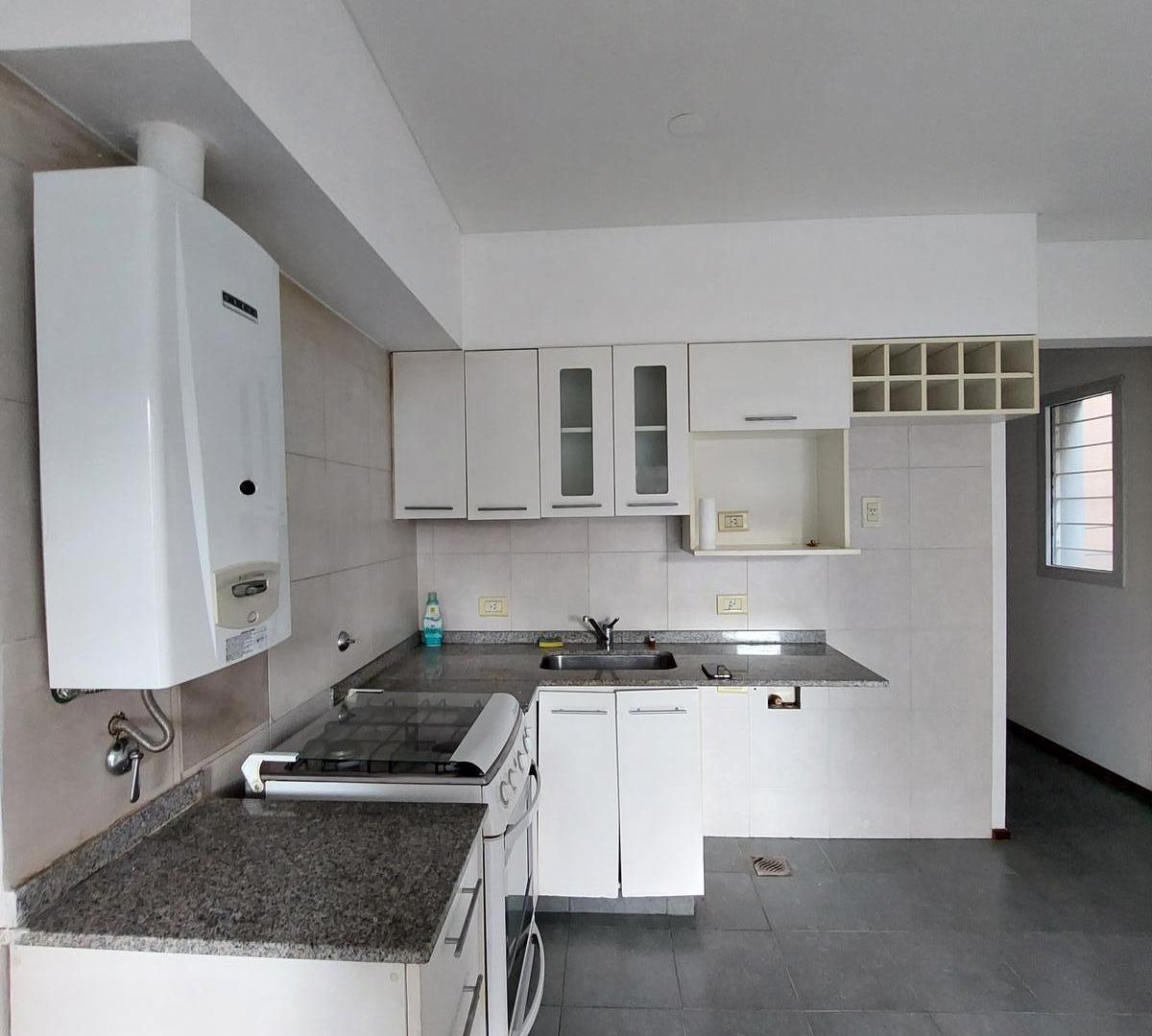 Foto de Departamento en alquiler, un dormitorio, moderno, amplio, balcón, barrio parque., imagen 4