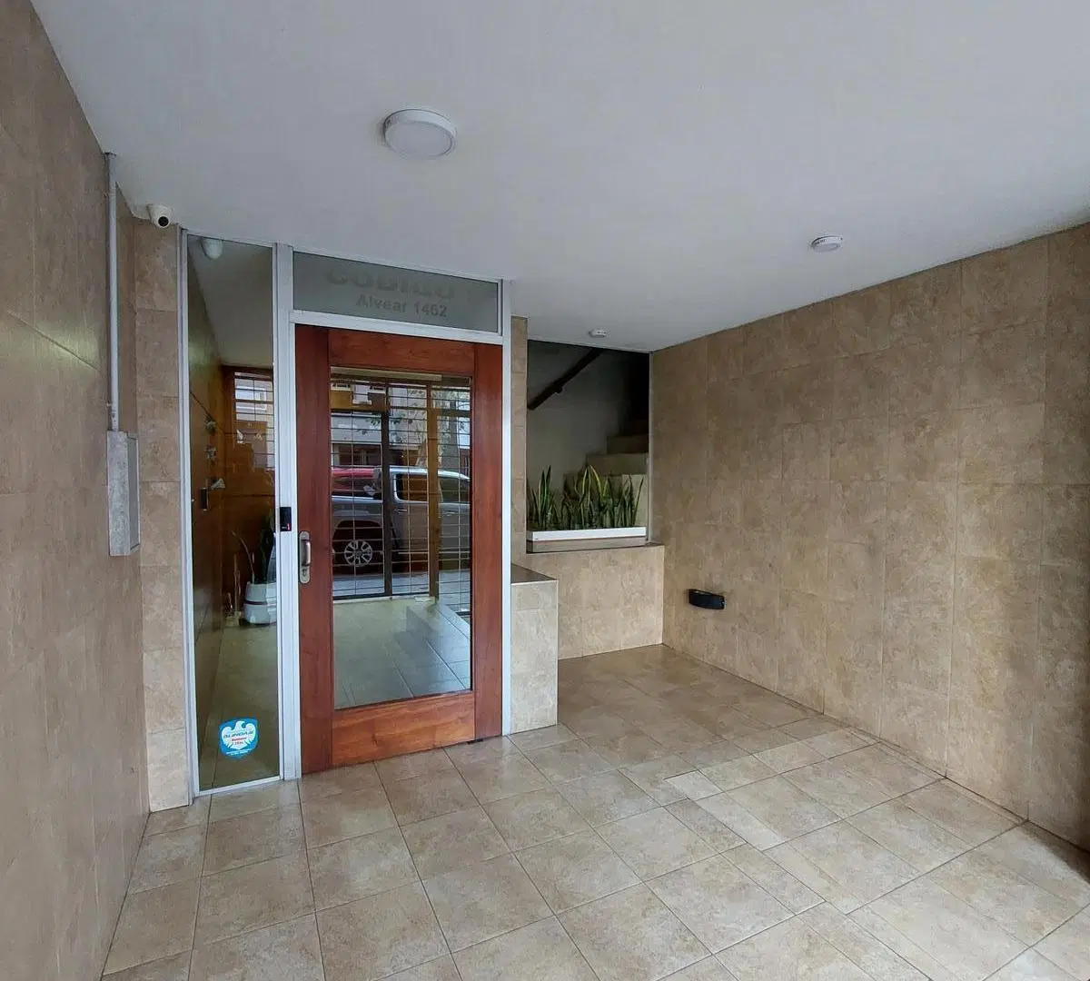 Departamento en alquiler, un dormitorio, moderno, amplio, balcón, barrio parque. 2