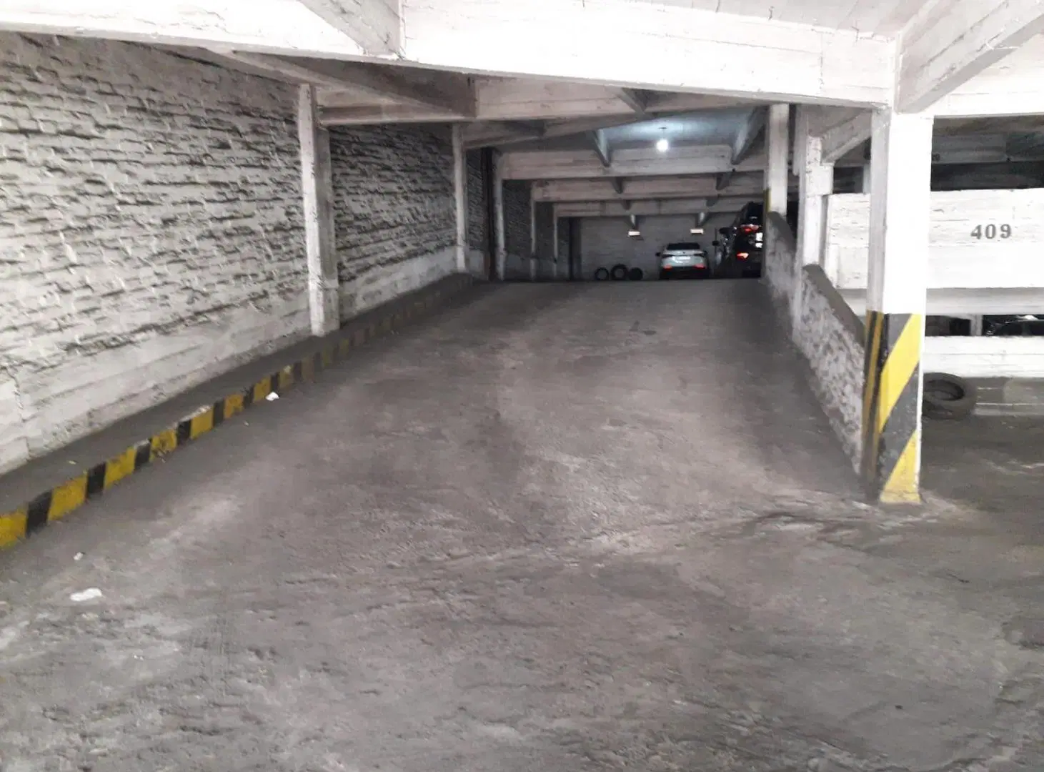 Cochera en alquiler en zona centrica de rampa 24 horas tres turnos vigilancia martin rampa 4