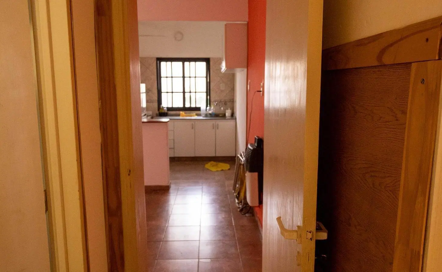 Venta PH en Rosario barrio Lourdes 1 dormitorio planta baja patio lavadero amplio luminoso inversion 4