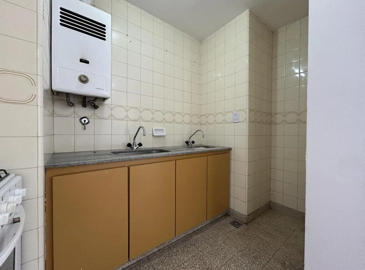 Departamento en alquiler un dormitorio barrio Centro contrafrente 2