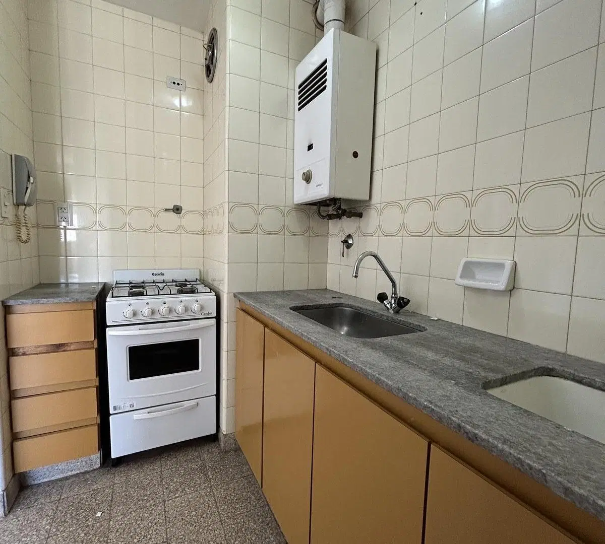 Departamento en alquiler un dormitorio barrio Centro contrafrente 4