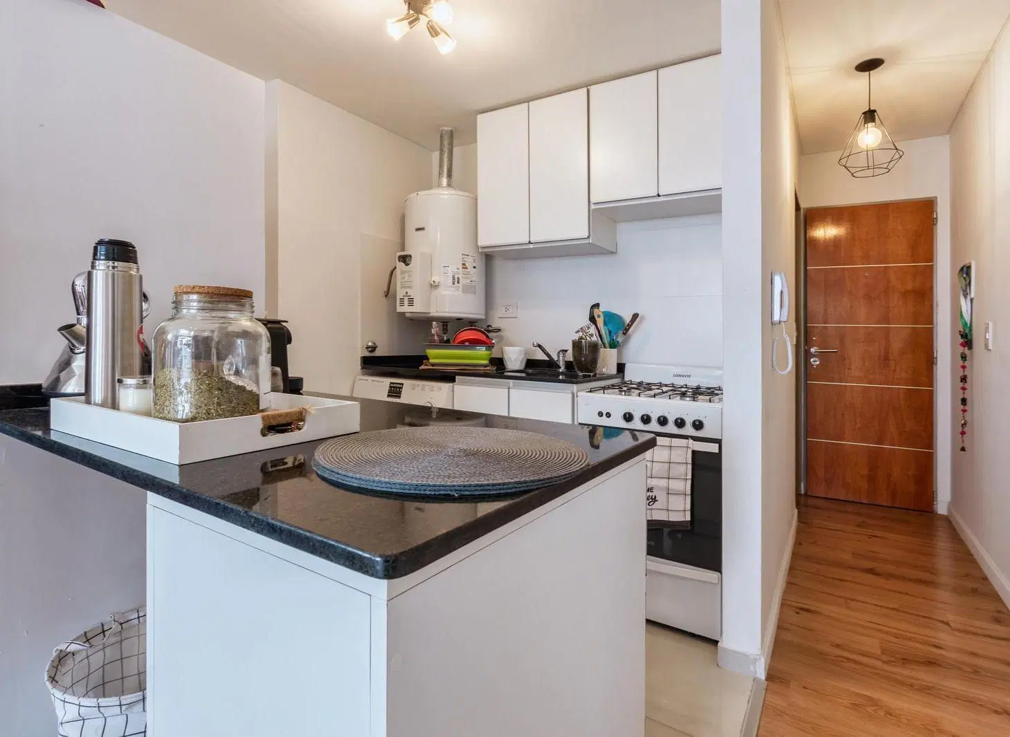 Departamento venta barrio martin Monoambiente balcón luminoso 3