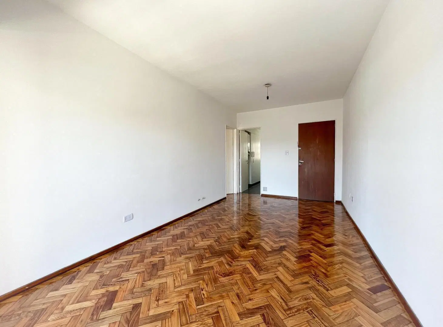 Departamento venta barrio centro 2 dormitorio  balcon frente luminoso 2