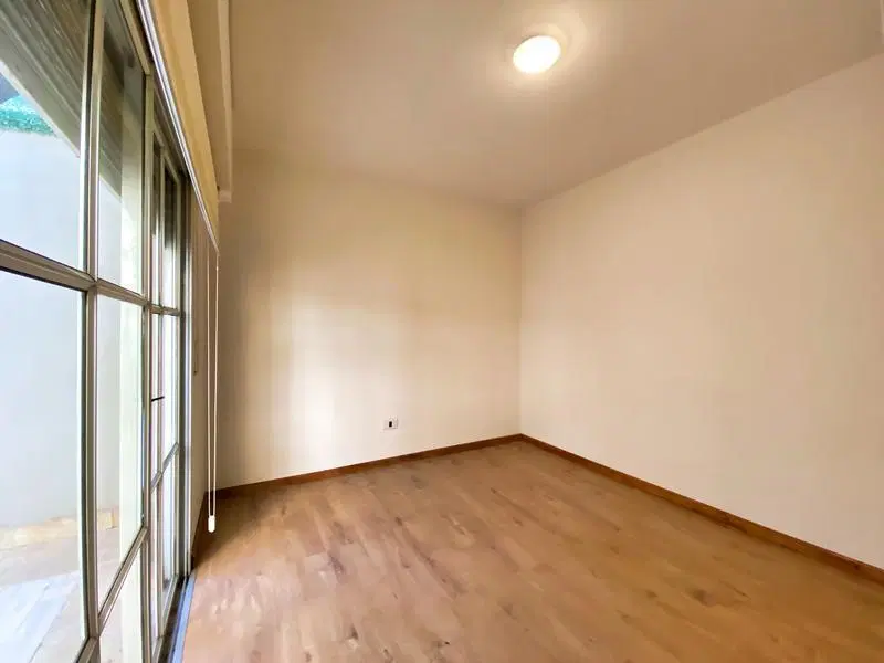 Departamento en venta barrio españa y hospitales planta alta terraza quincho patio amplio luminoso 2