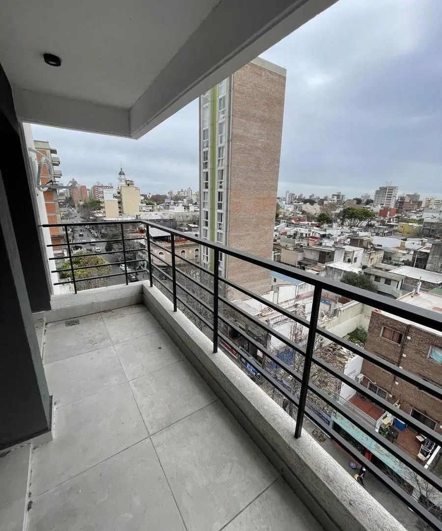 Monoambiente en Venta a estrenar, barrio Luis Agote, terraza y parrillero 2