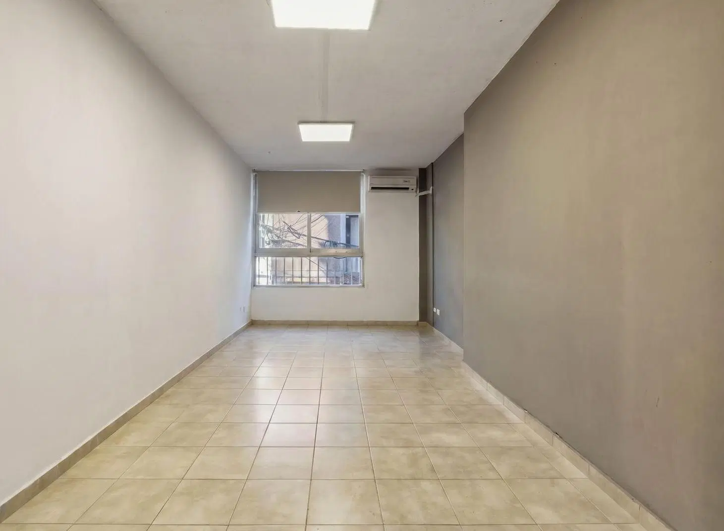 venta Oficina rosario barrio centro oportunidad frente luminoso bajas expensas cochera inversion 8