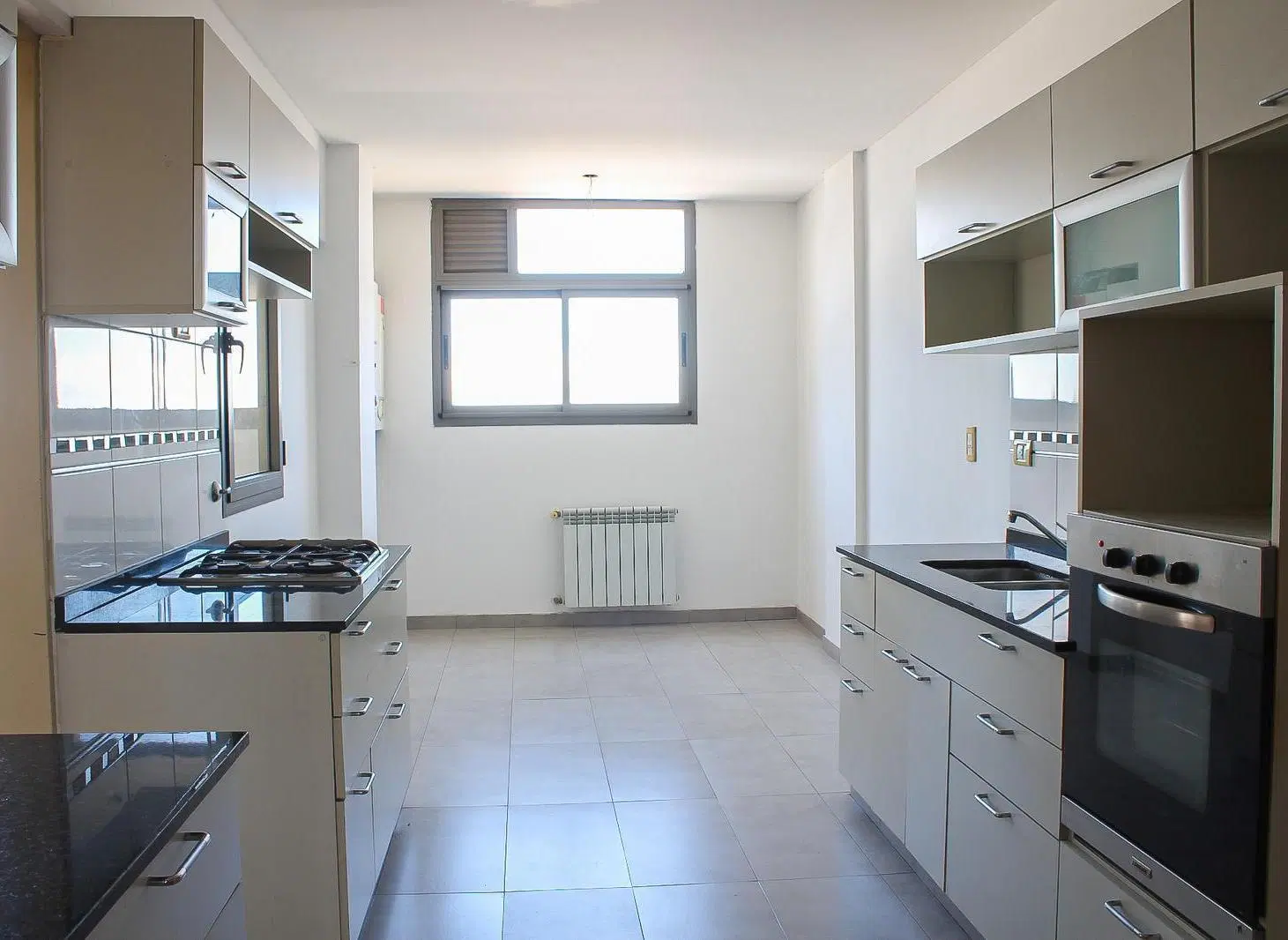 DEPARTAMENTO VENTA ZONA RIO DE 3 Dormitorios con Terraza Pileta Parrilla 2 Cocheras luminoso lavader 8