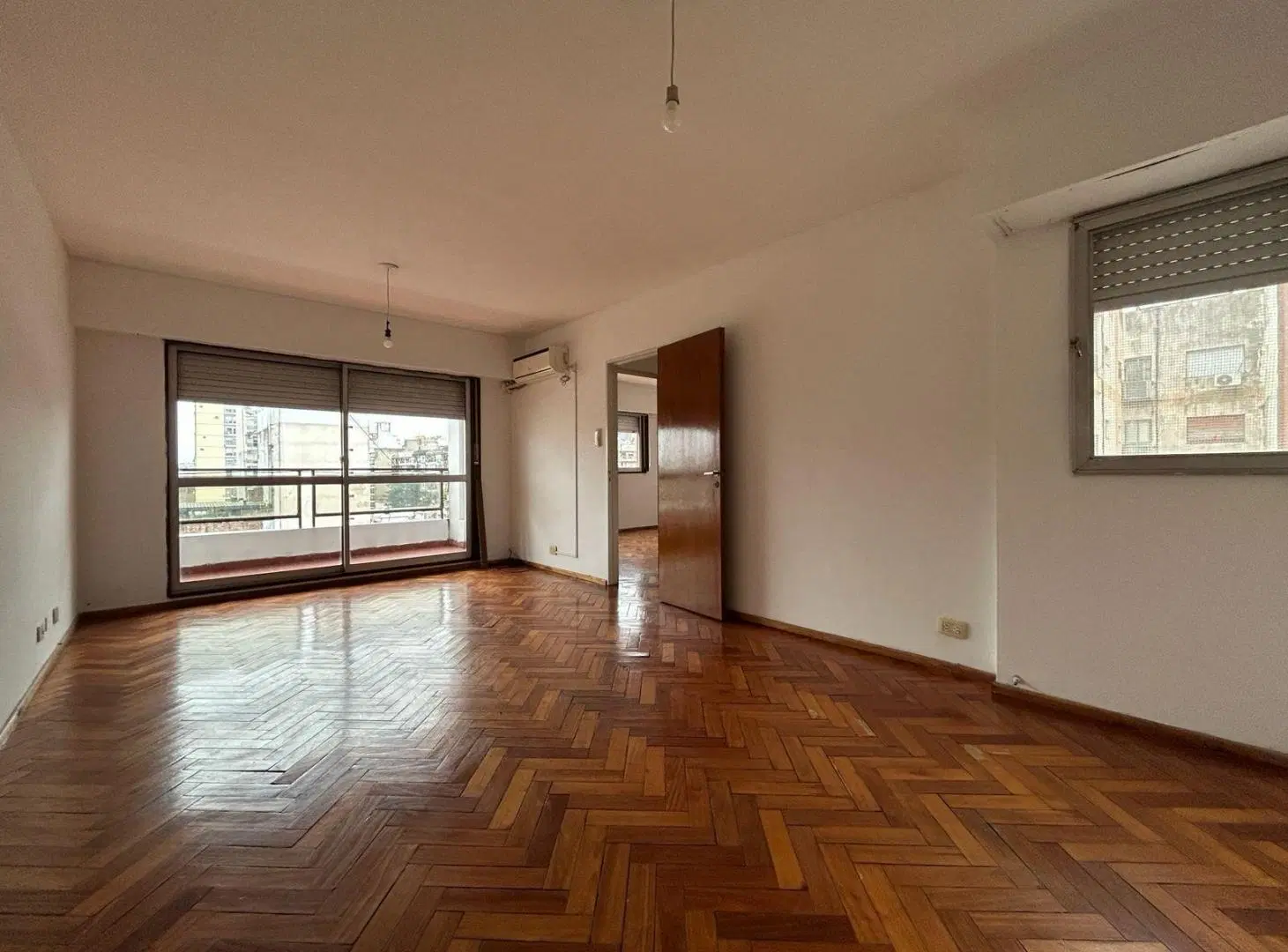 Departamento en alquiler de un dormitorio con balcon, centro 8