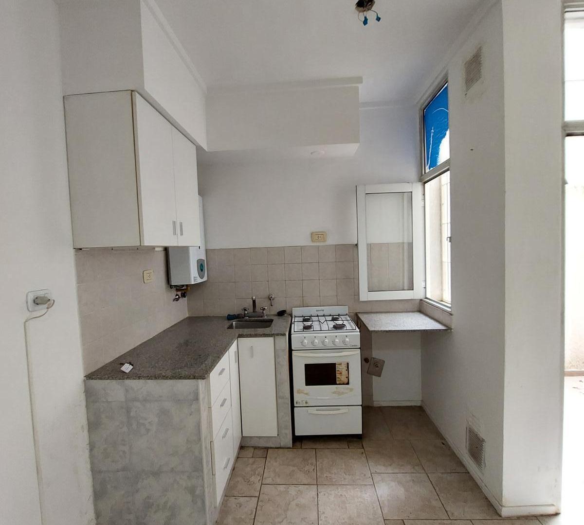 Foto de departamento en alquiler un dormitorio patio facultades medicina barrio pichincha, imagen 2