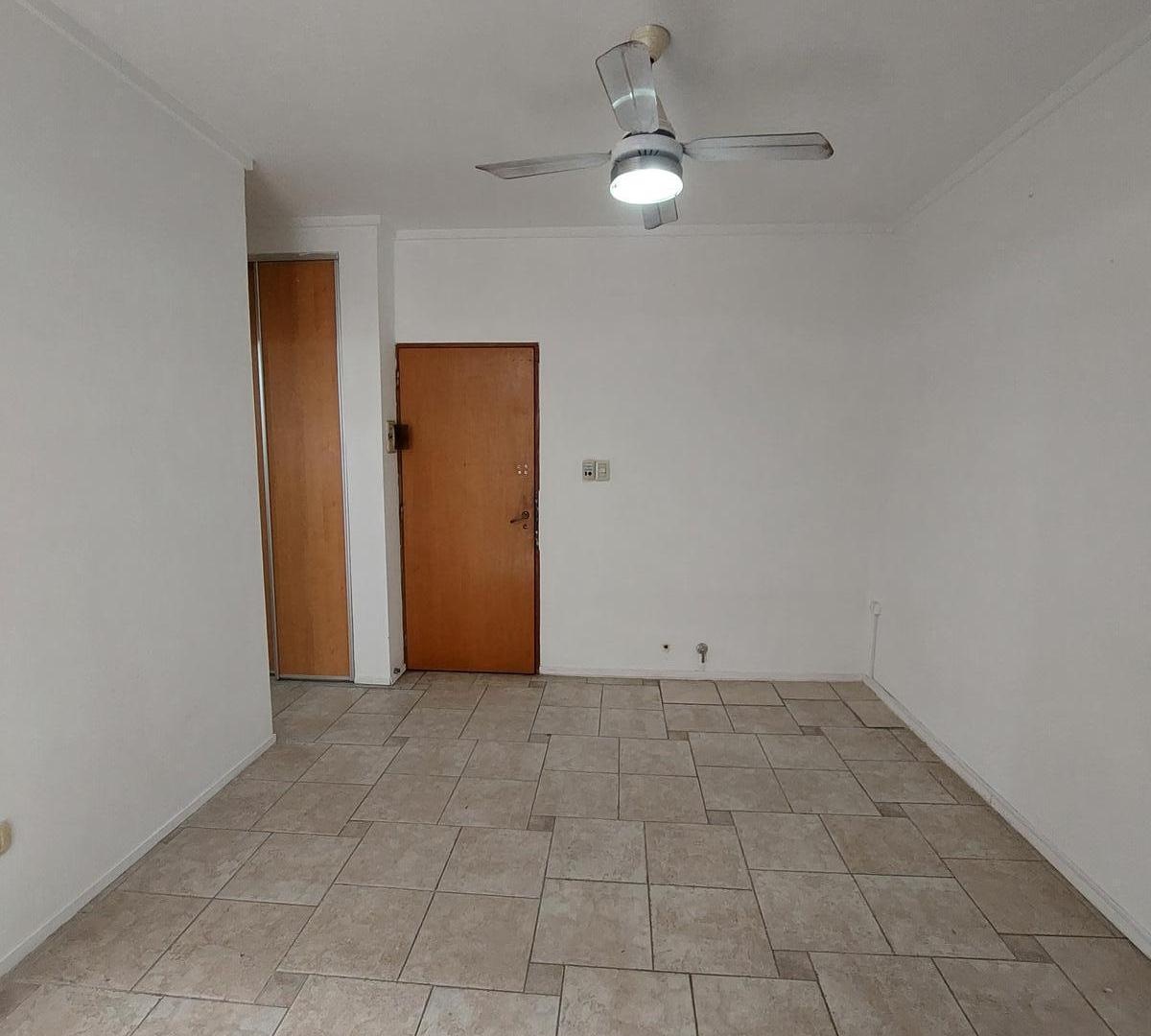 Foto de departamento en alquiler un dormitorio patio facultades medicina barrio pichincha, imagen 1