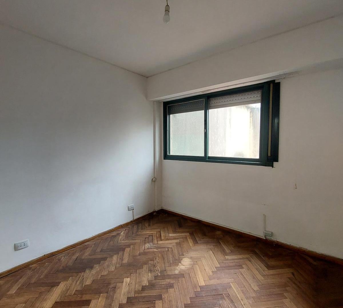 Foto de Departamento en alquiler un dormitorio amplio centro balcón baulera., imagen 4