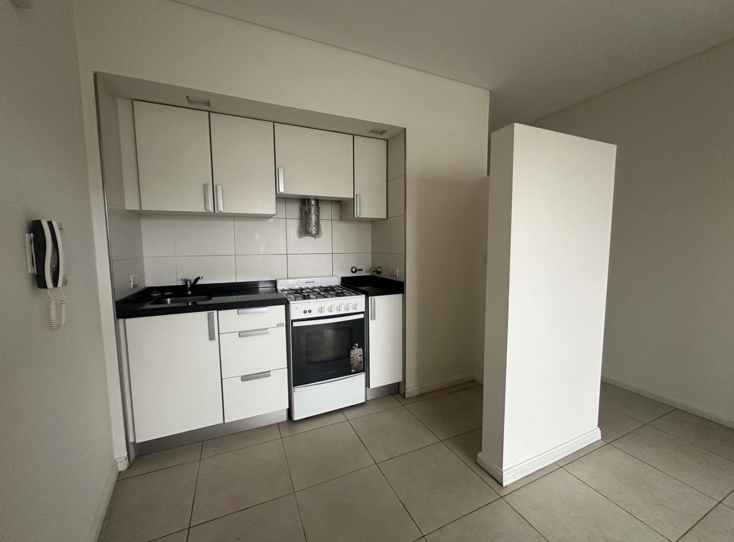 Foto de monoambiente en alquiler moderno barrio abasto con balcón, imagen 4