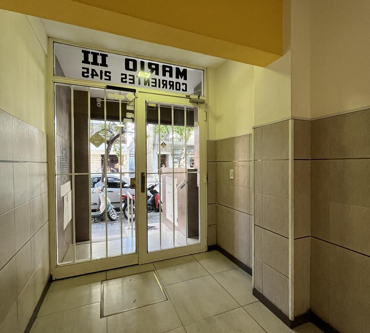 Foto de Departamento en alquiler, dos dormitorios, patio pequeño, abasto., imagen 3