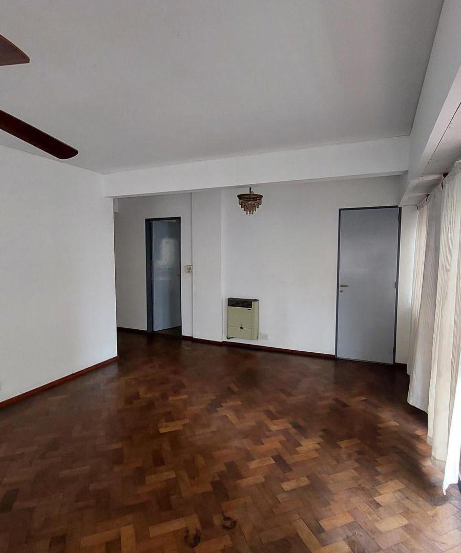 Foto de departamento, dos dormitorios, dos baños, doble balcón, amplio, centro., imagen 5