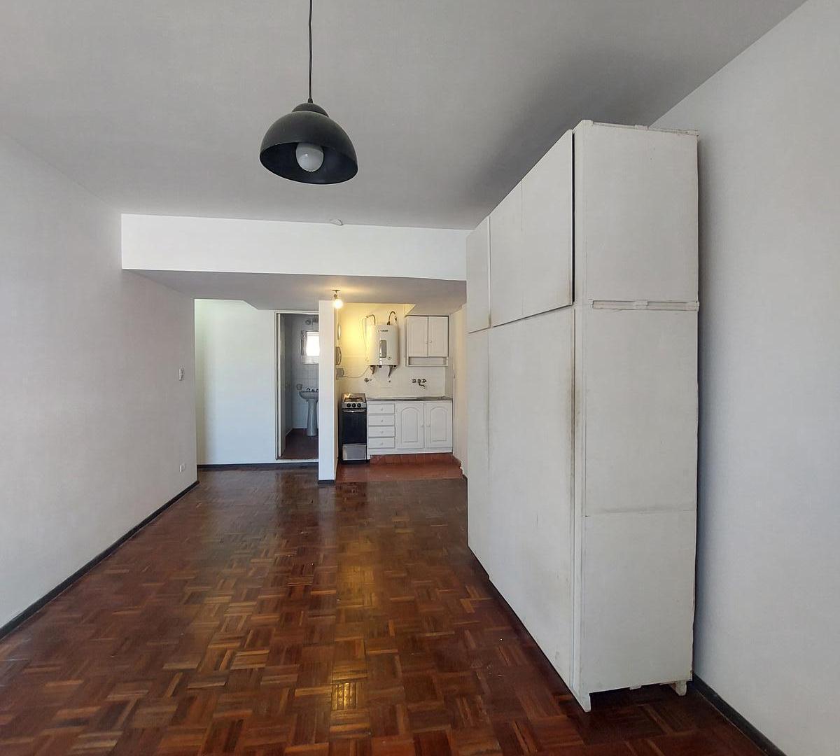 Foto de Monoambiente en alquiler, externo, zona del Río, balcón, imagen 1