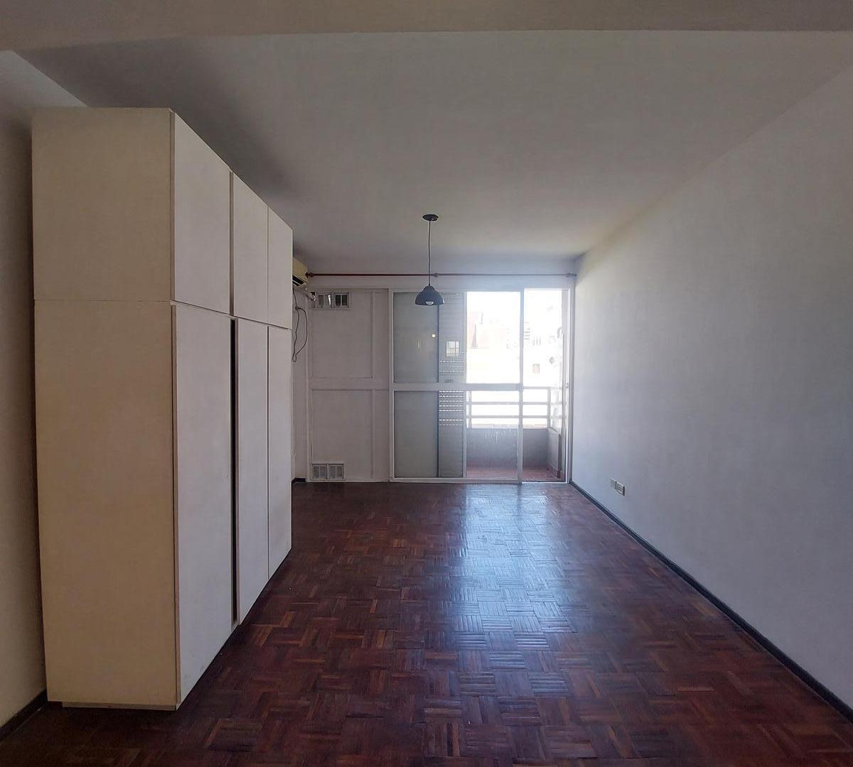 Foto de Monoambiente en alquiler, externo, zona del Río, balcón, imagen 3