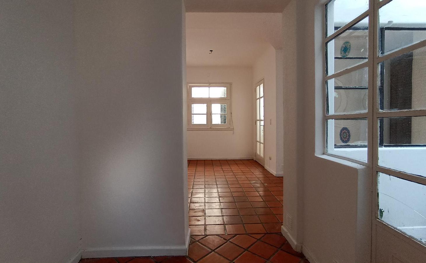 Foto de Casa de pasillo, dos dormitorios, doble patio, terraza, zona del río., imagen 4