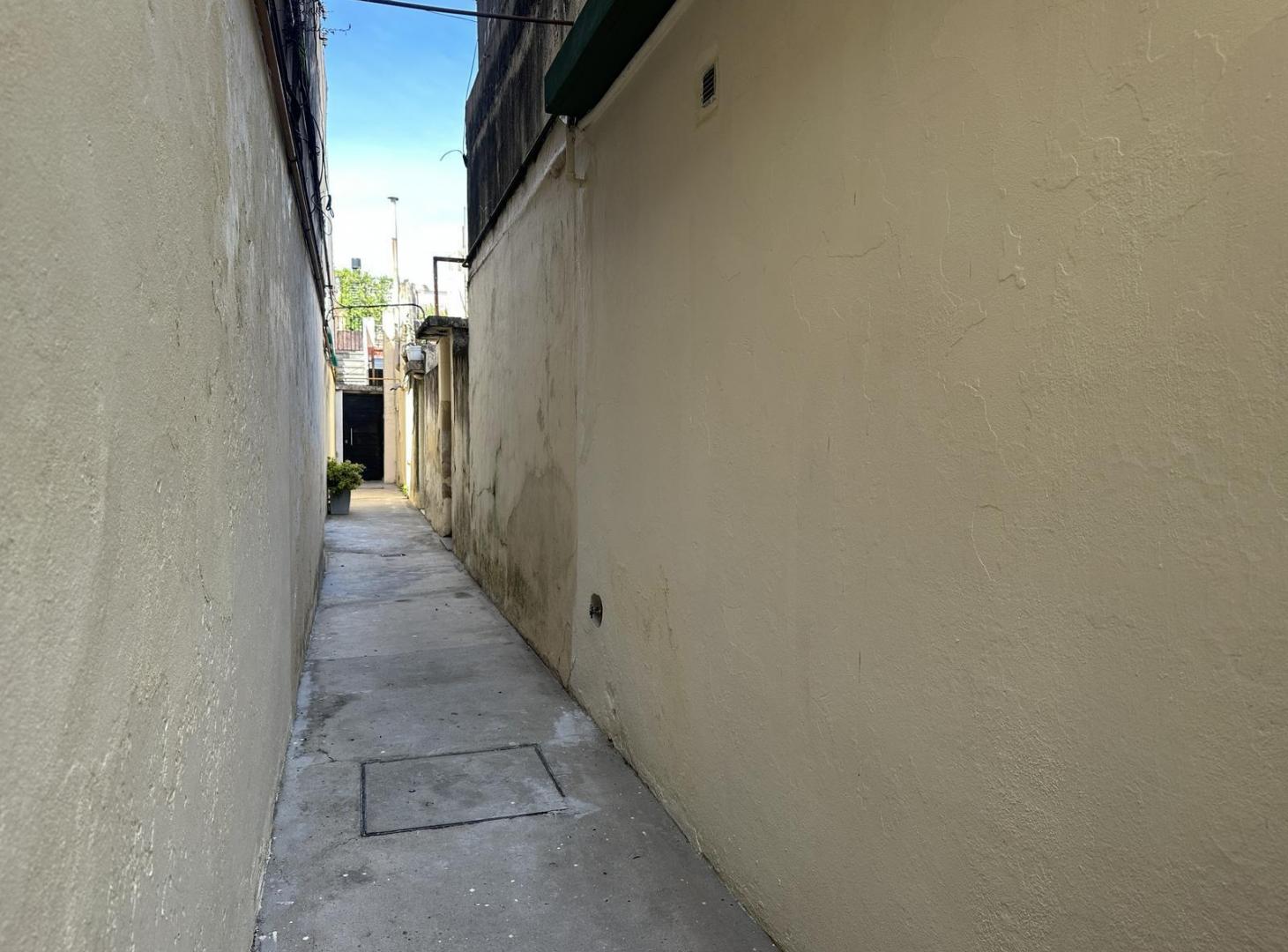 Foto de Departamento de pasillo en alquiler Pichincha, dos dormitorios, terraza, imagen 2
