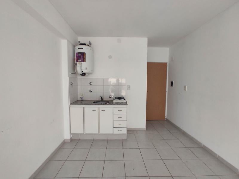 Foto de Monoambiente en alquiler barrio martin balcon luminoso, imagen 4