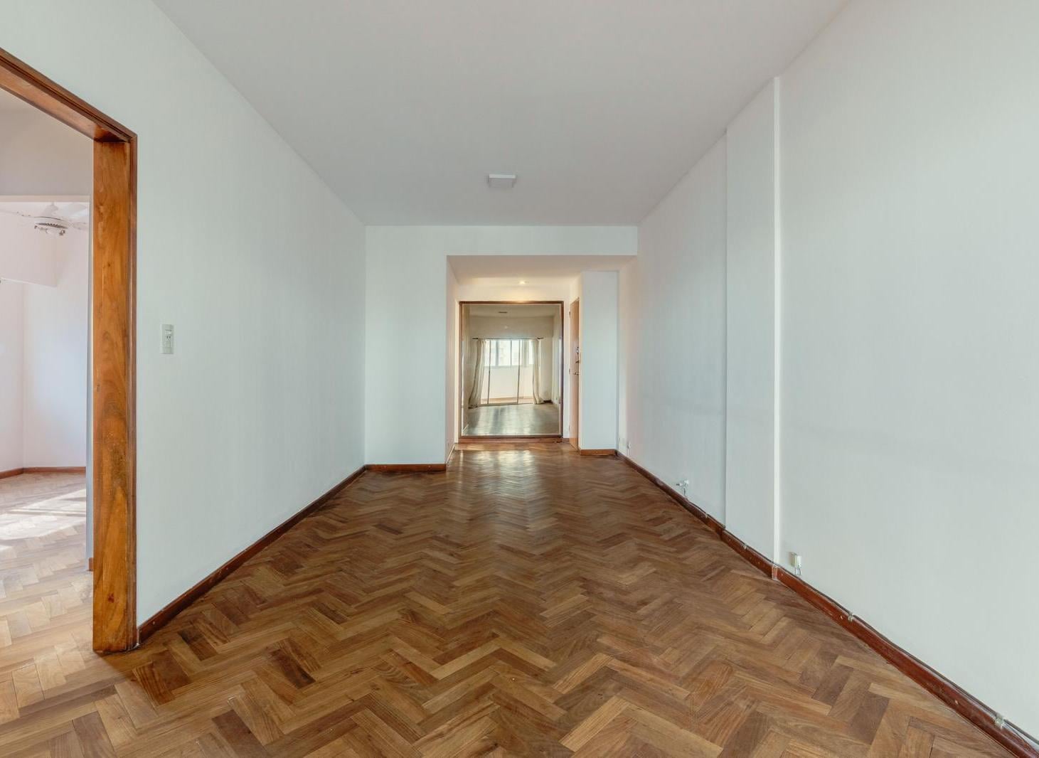 Foto de Departamento en alquiler barrio centro 2 dormitorios balcon al frente, imagen 1
