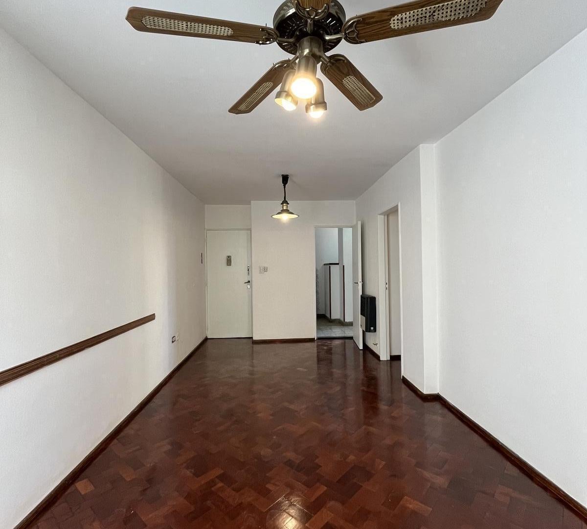 Foto de Departamento en alquiler, tres dormitorios, moderno, amplio, centro, imagen 5
