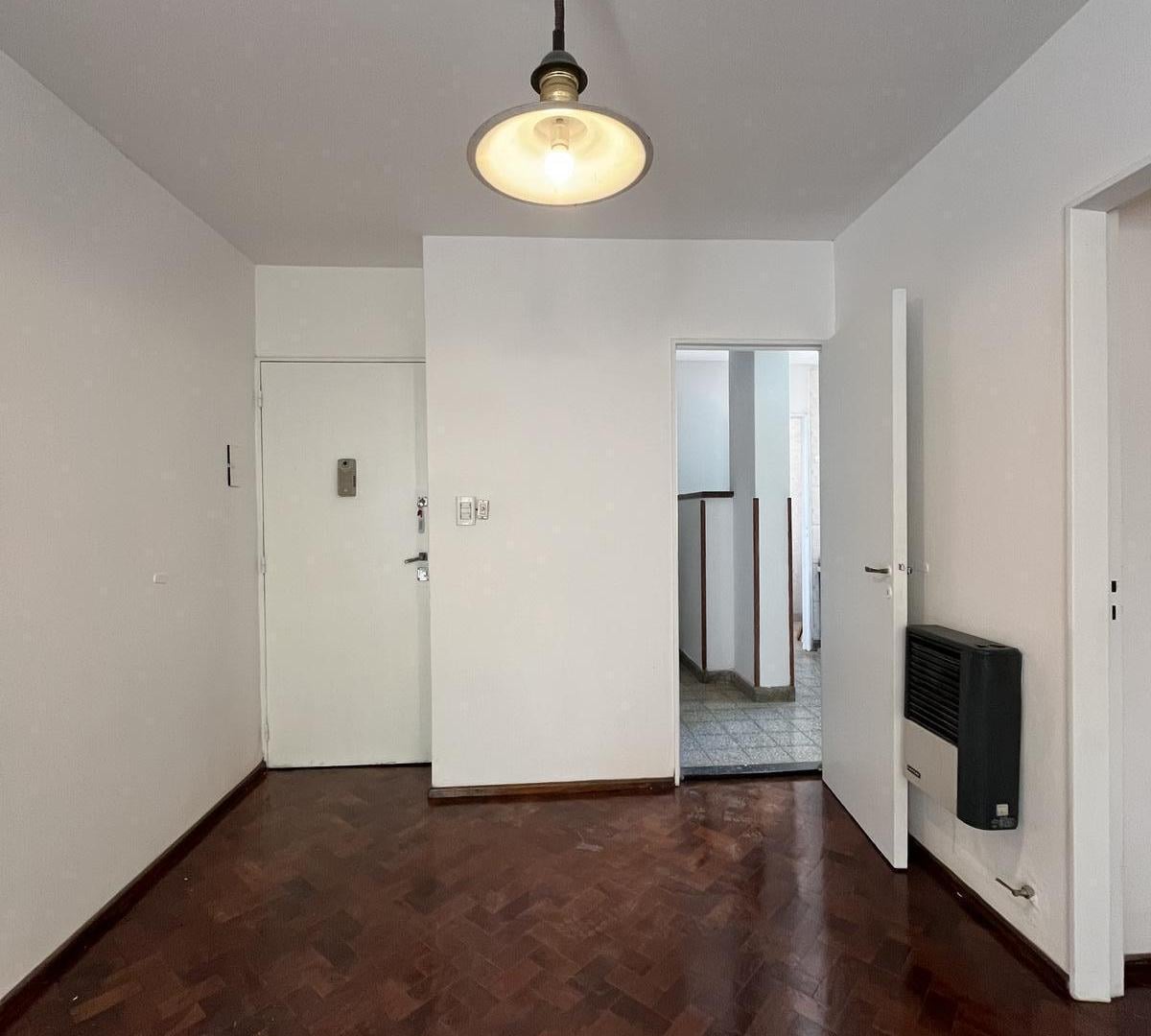 Foto de Departamento en alquiler, tres dormitorios, moderno, amplio, centro, imagen 3
