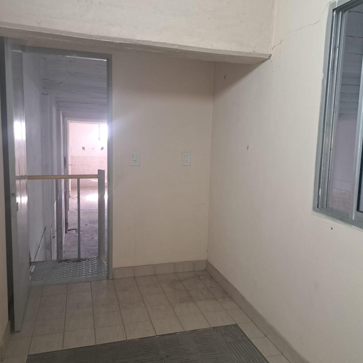 Foto de Galpón en venta Gerli, Lanús., imagen 4