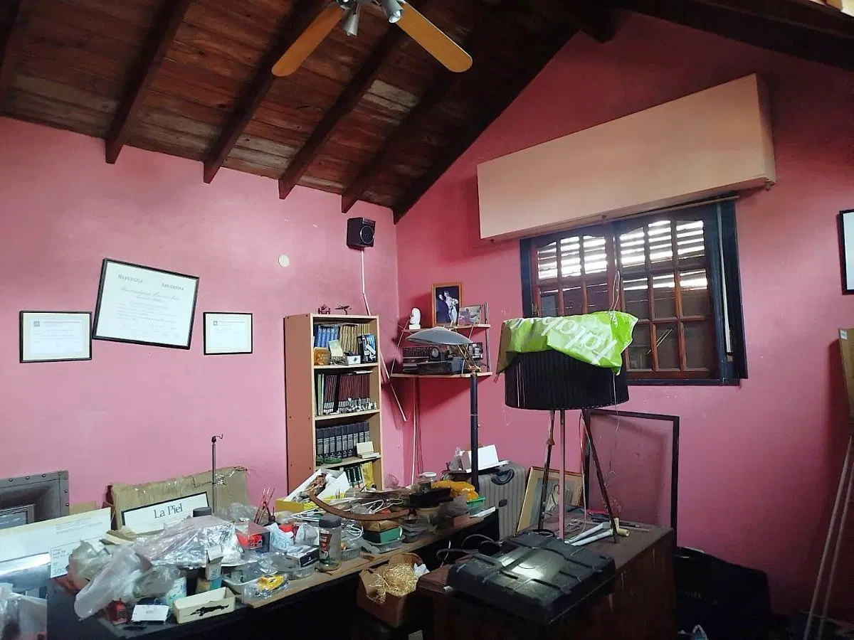 Casa de 337 m² en venta en Lanús 4