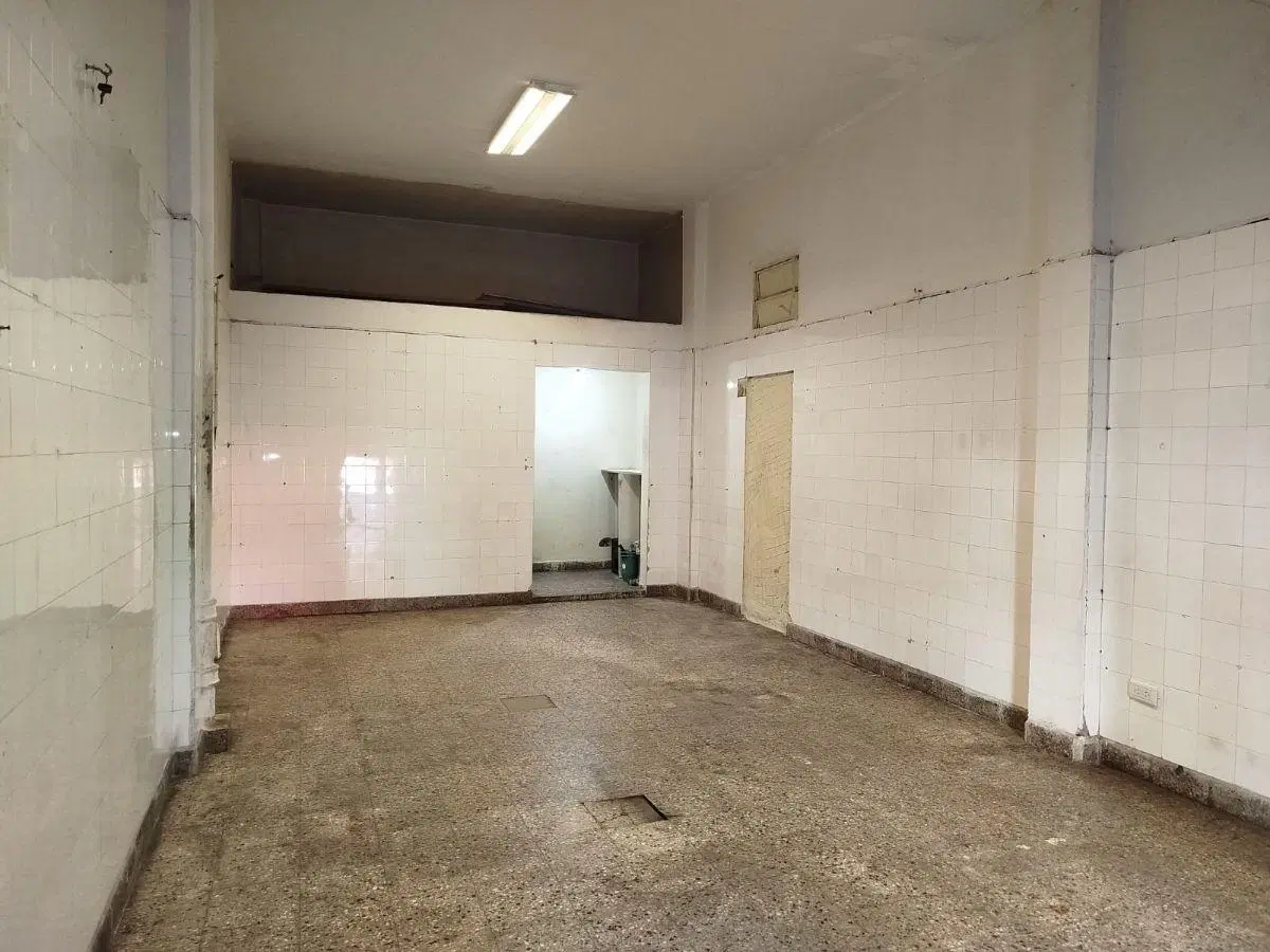 Local de 40 m² en alquiler Lanus 1