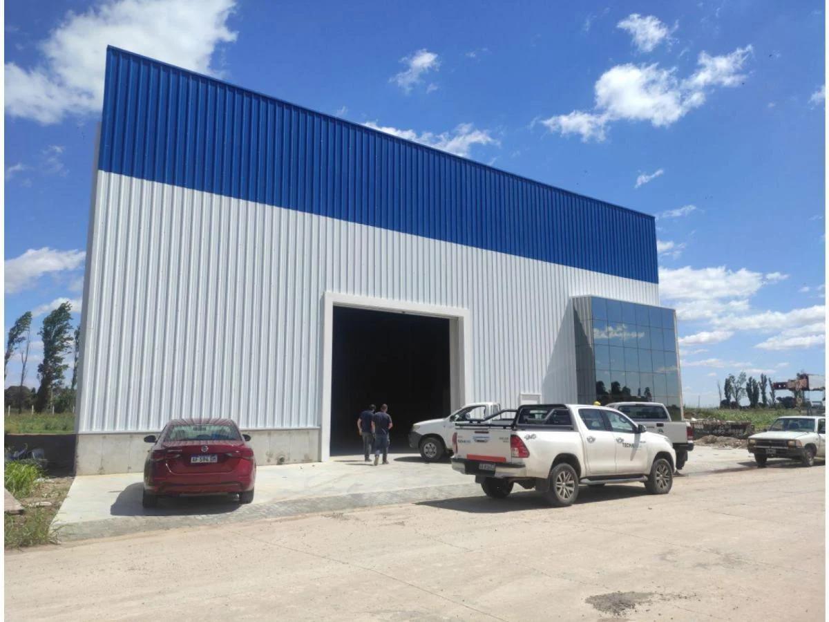 Nave Industrial en Micropi - Alquiler - 900 m² 5