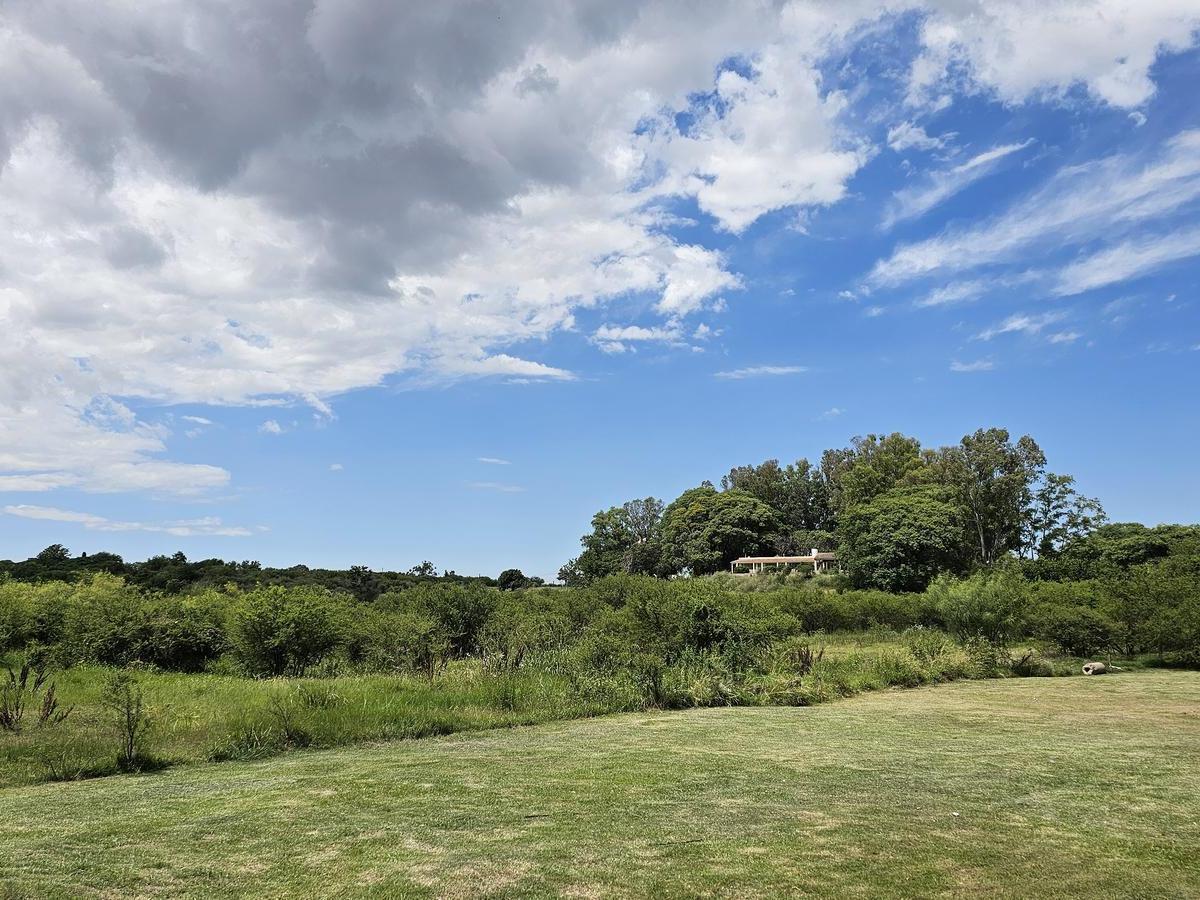 Venta Campo 16 Ha con Salida Al Parana Fighiera 2