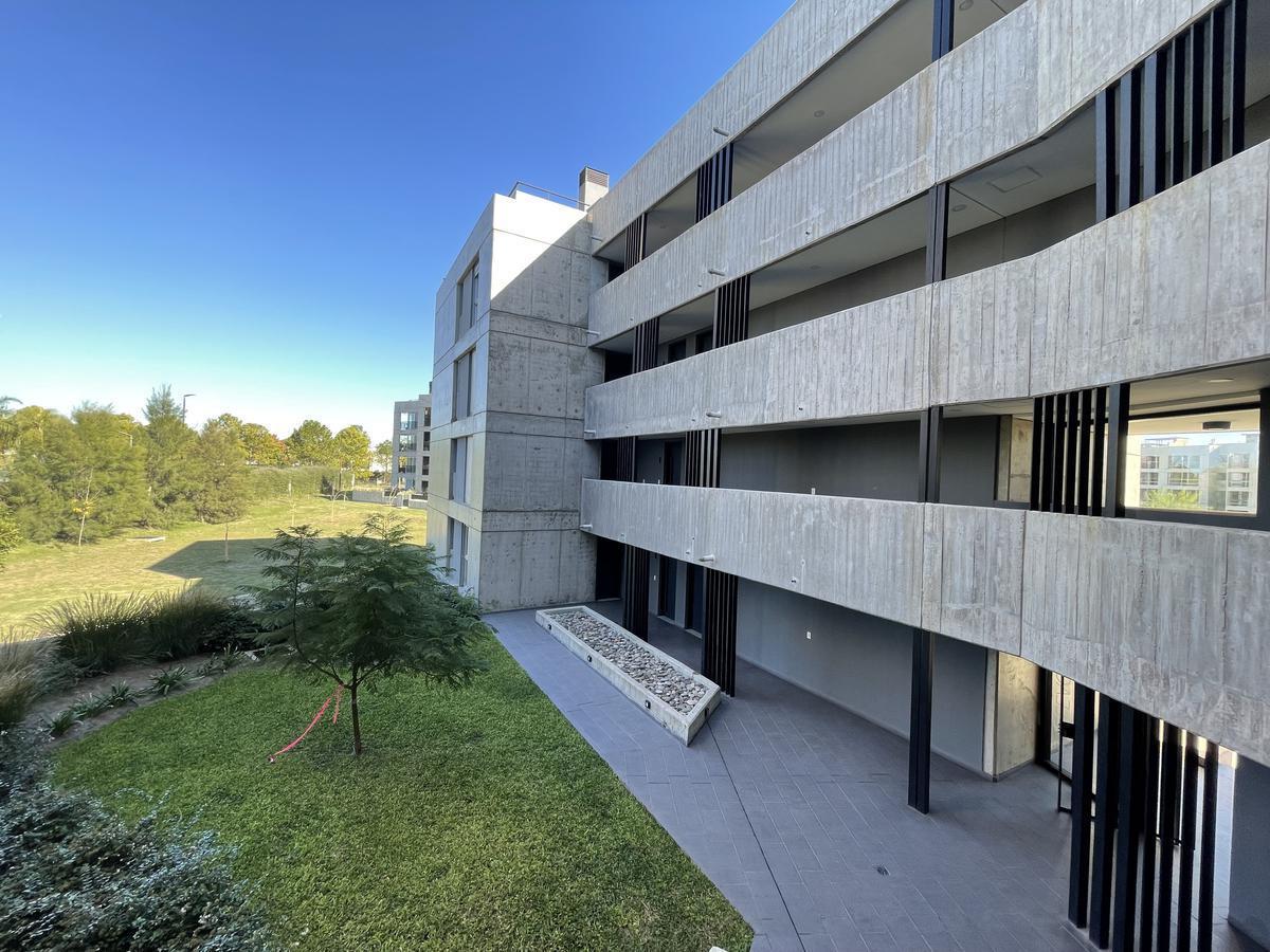 Venta Condominio Privado Funes 3 Dorm. con Terraza Ocho Sauces 4