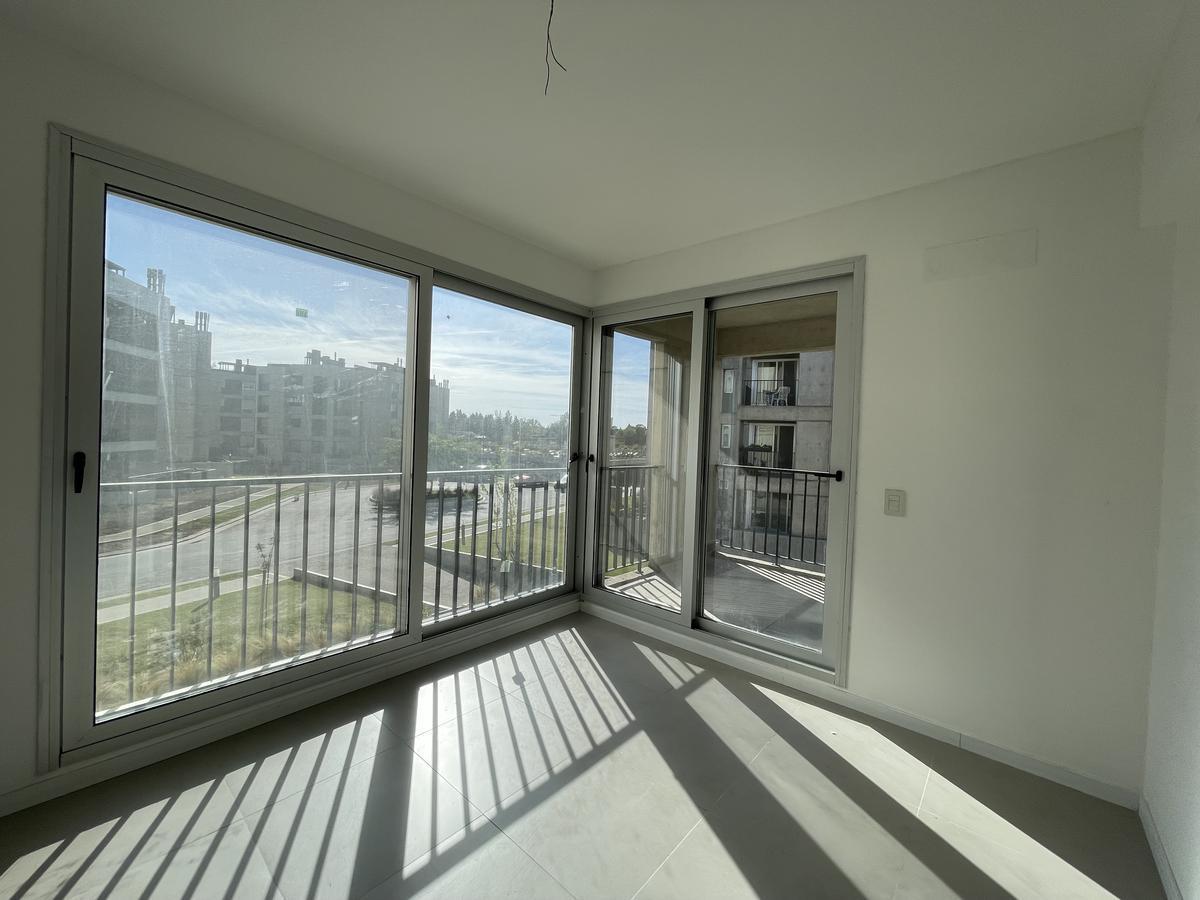 Venta Condominio Privado Funes 3 Dorm. con Terraza Ocho Sauces 2