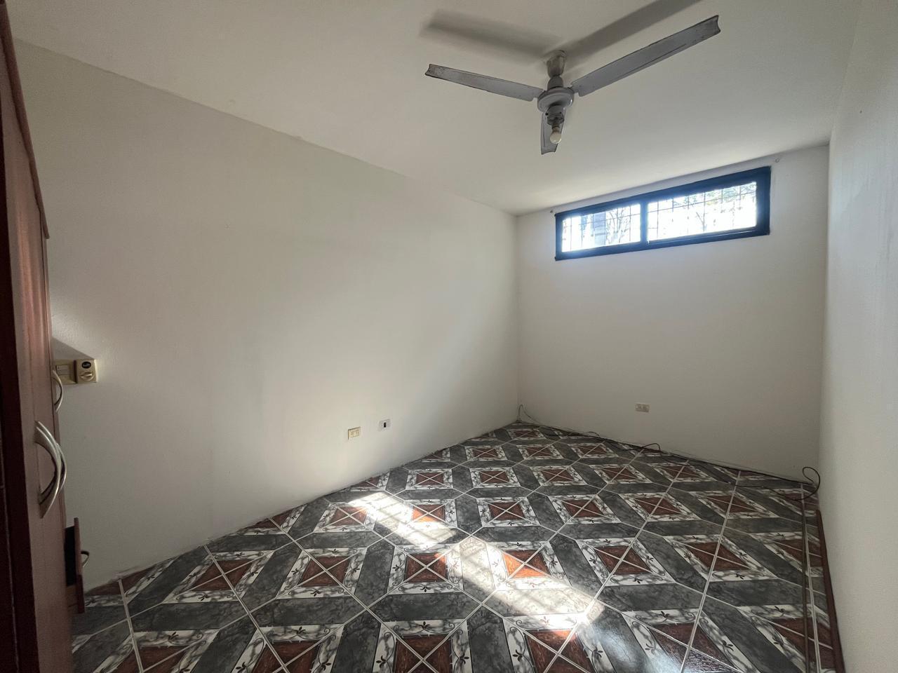 Foto de venta casa un dormitorio con patio fisherton R, imagen 4