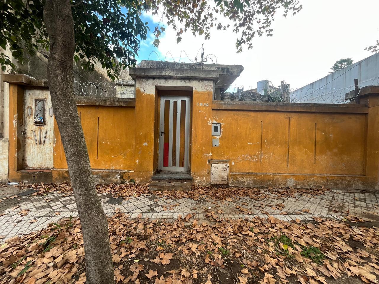 venta terreno constructoras planta baja tres pisos