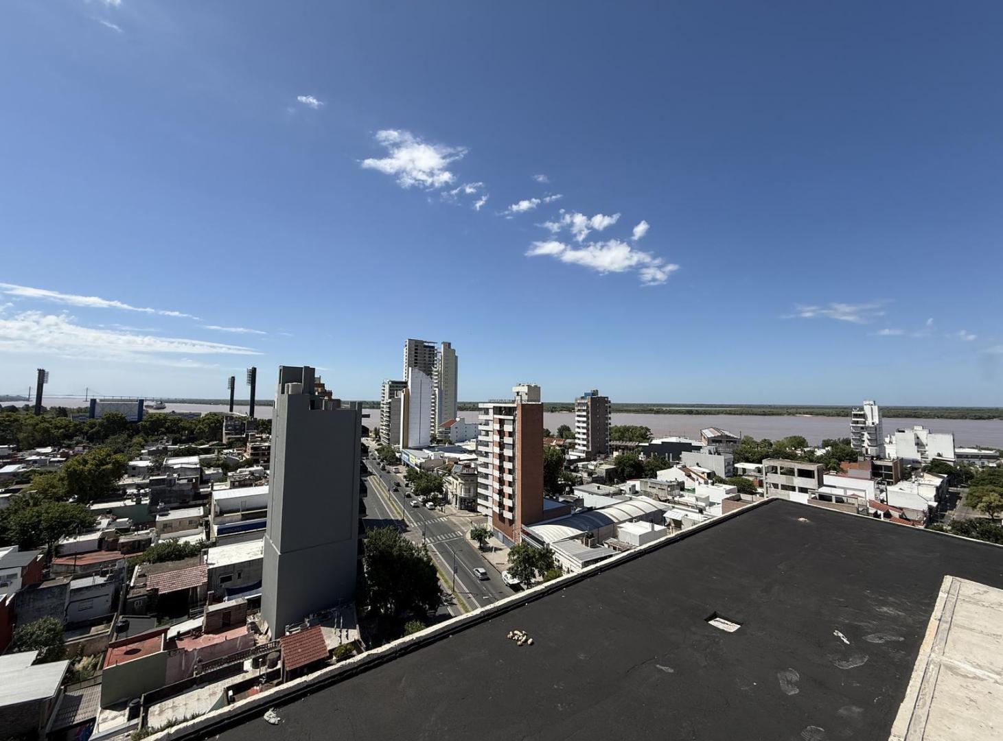 venta 1 dormitorio vista al rio arroyito Bv Avellaneda bis 700