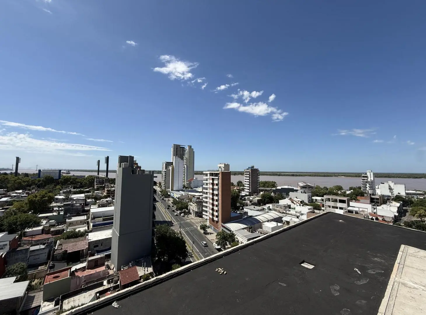 venta 1 dormitorio vista al rio arroyito Bv Avellaneda bis 700 2