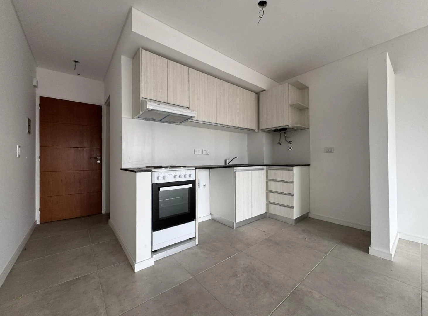 Departamento en Luis Agote