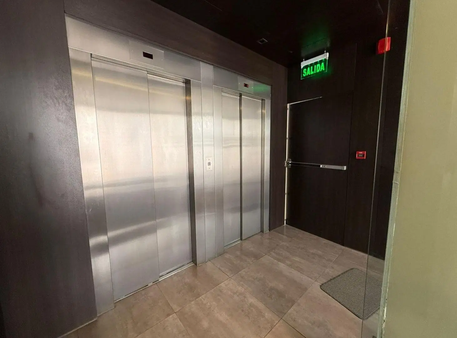 Alquiler Box Oficina Dorrego 1600 3
