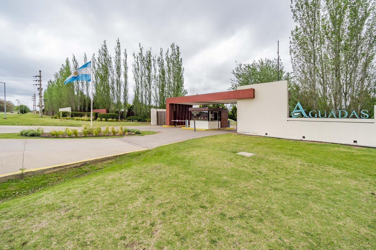 Terreno Barrio Privado Aguadas