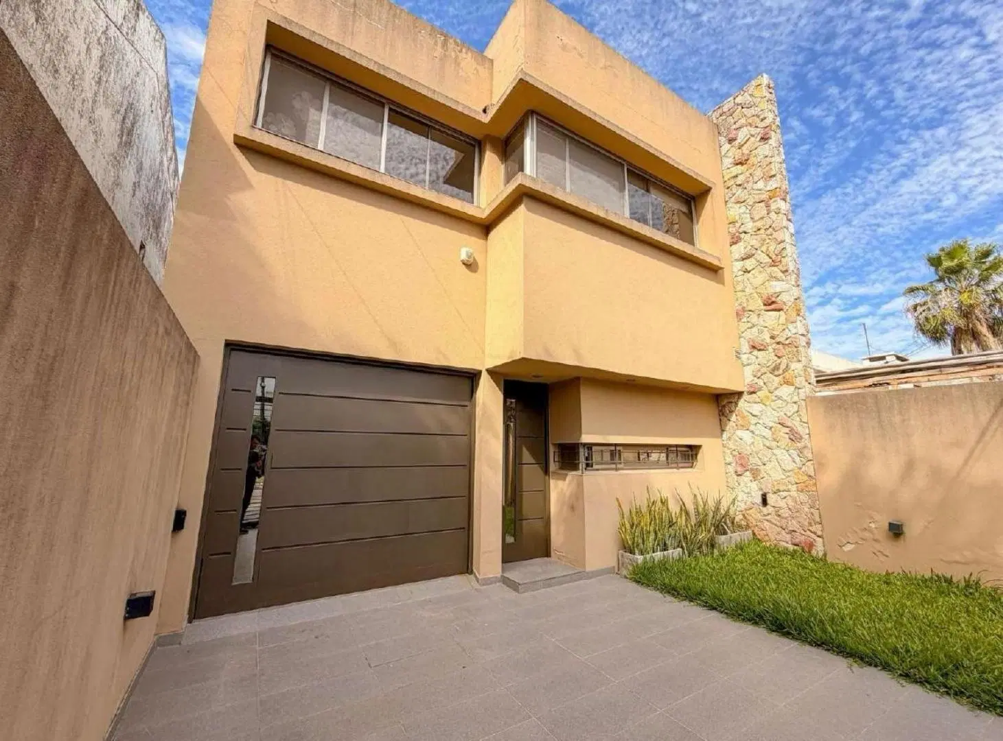venta casa tres dormitorios alberdi moderna 4