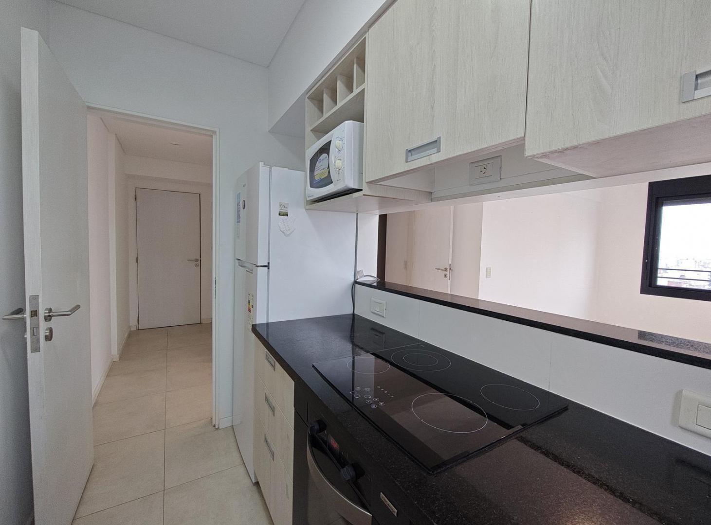 Foto de Departamento en alquiler zona Parque España, imagen 2