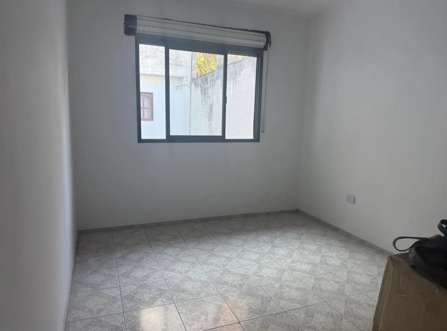 Departamento en Luis Agote 5