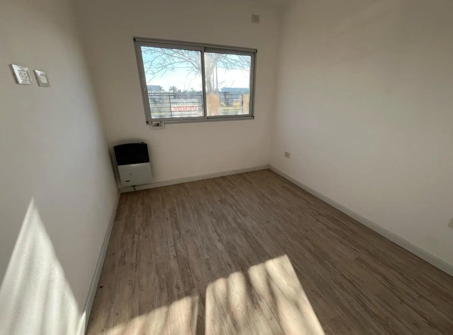 venta casa dos dormitorios quincho parrilla pileta 4