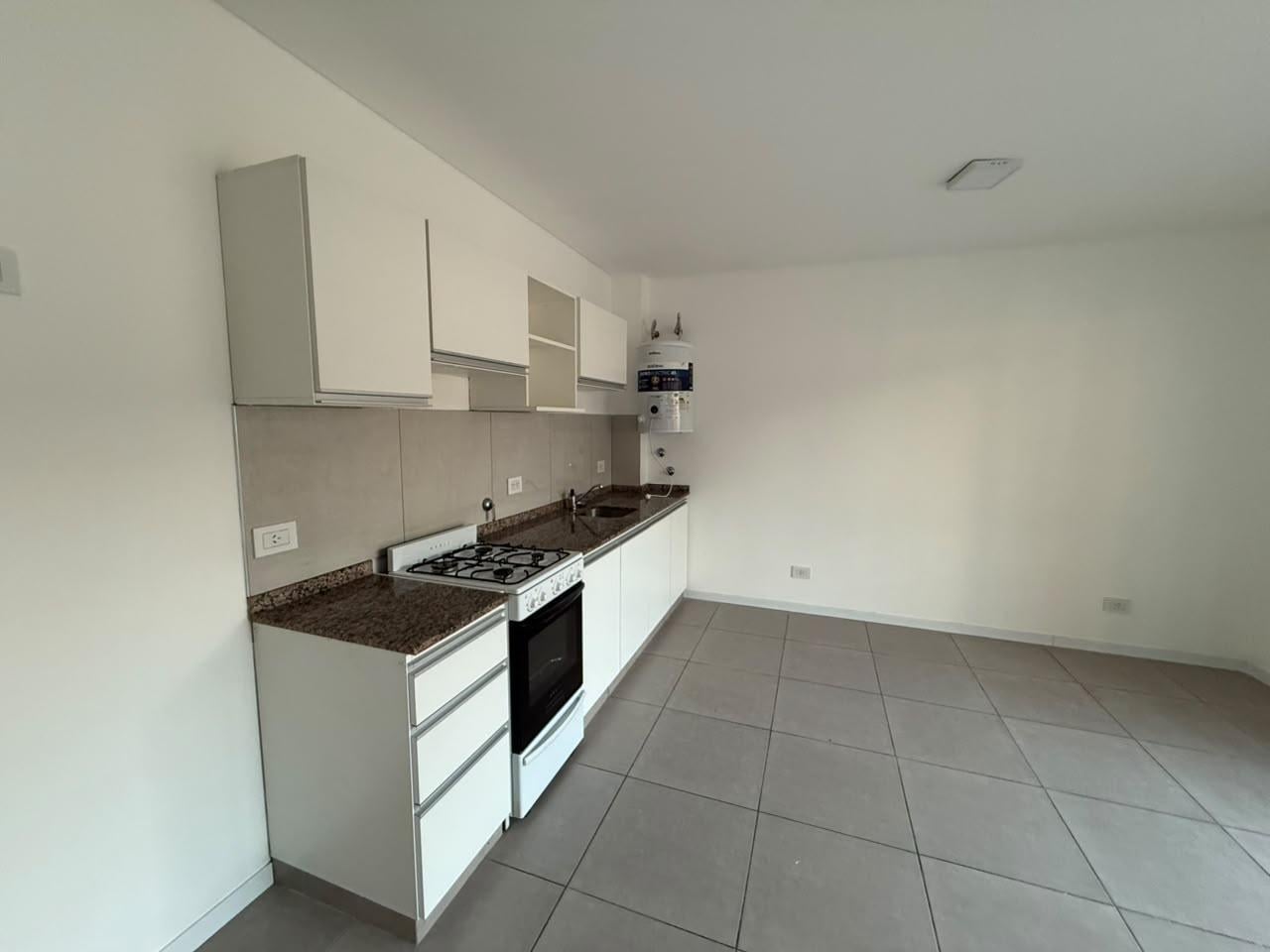 Foto de Departamento 1 dormitorio en Nuestra Señora de Lourdes, imagen 2