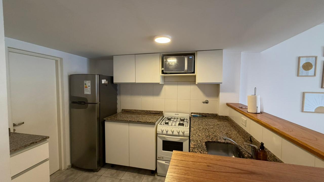 Foto de Departamento 1 dormitorio completamente amoblado en Rosario Centro, imagen 2