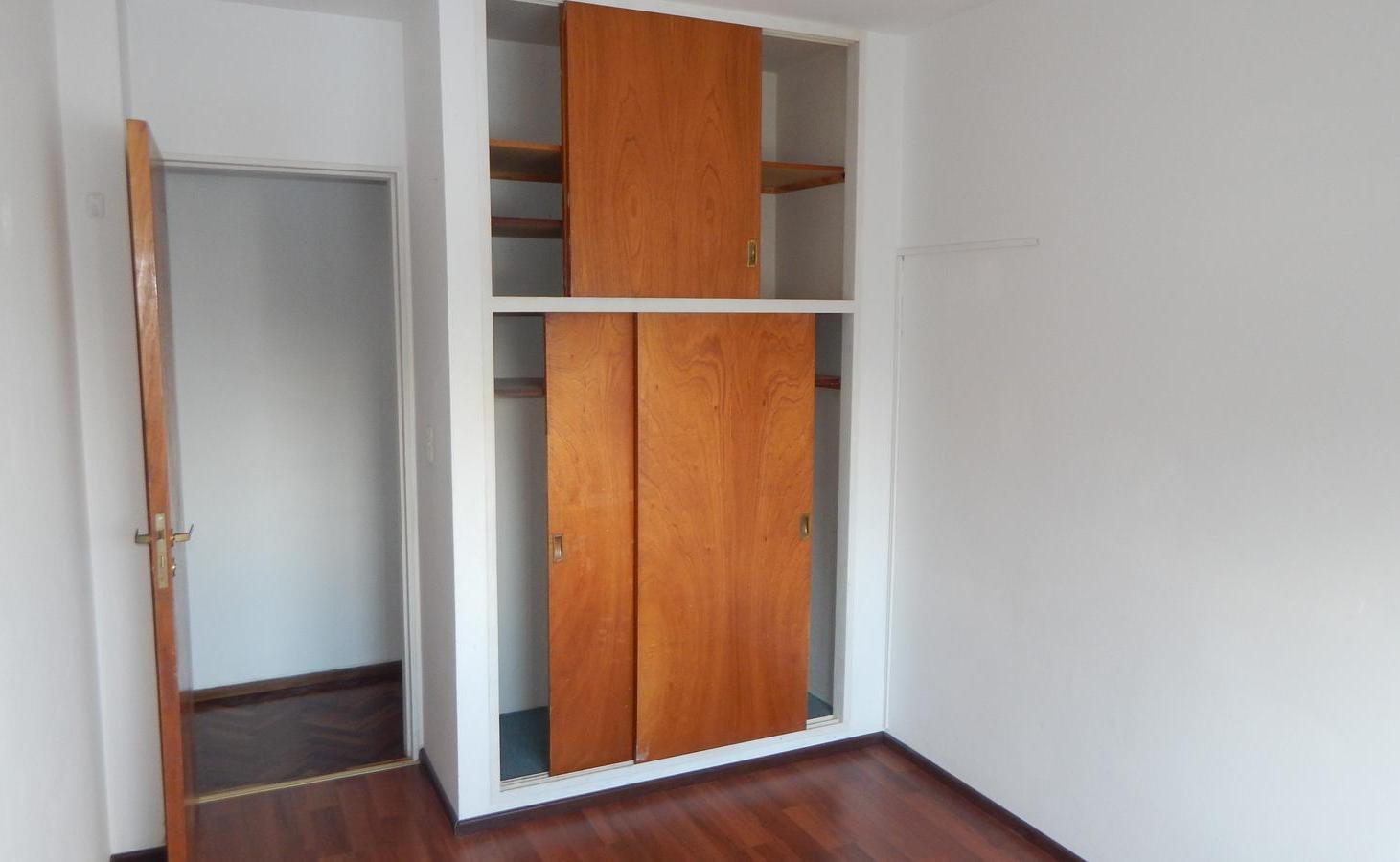 Foto de Departamento de 2 dormitorios con balcón, zona rio, Rosario, imagen 4