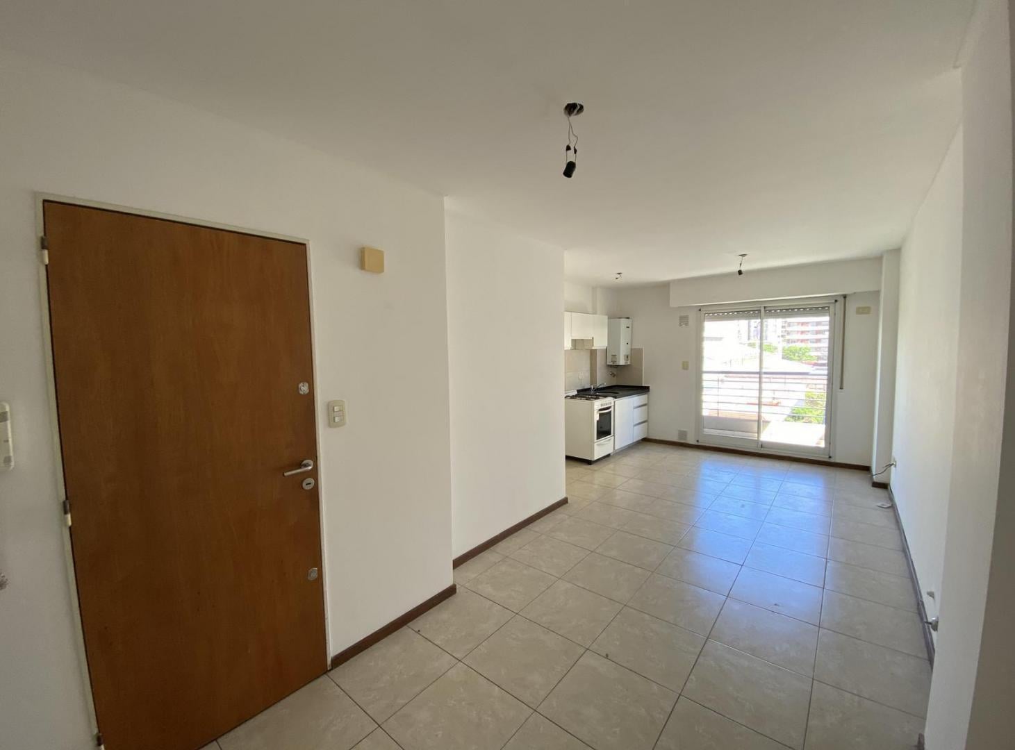 Foto de Depto 1 dormitorio en zona rio - Ventilación Cruzada - oportunidad!, imagen 2